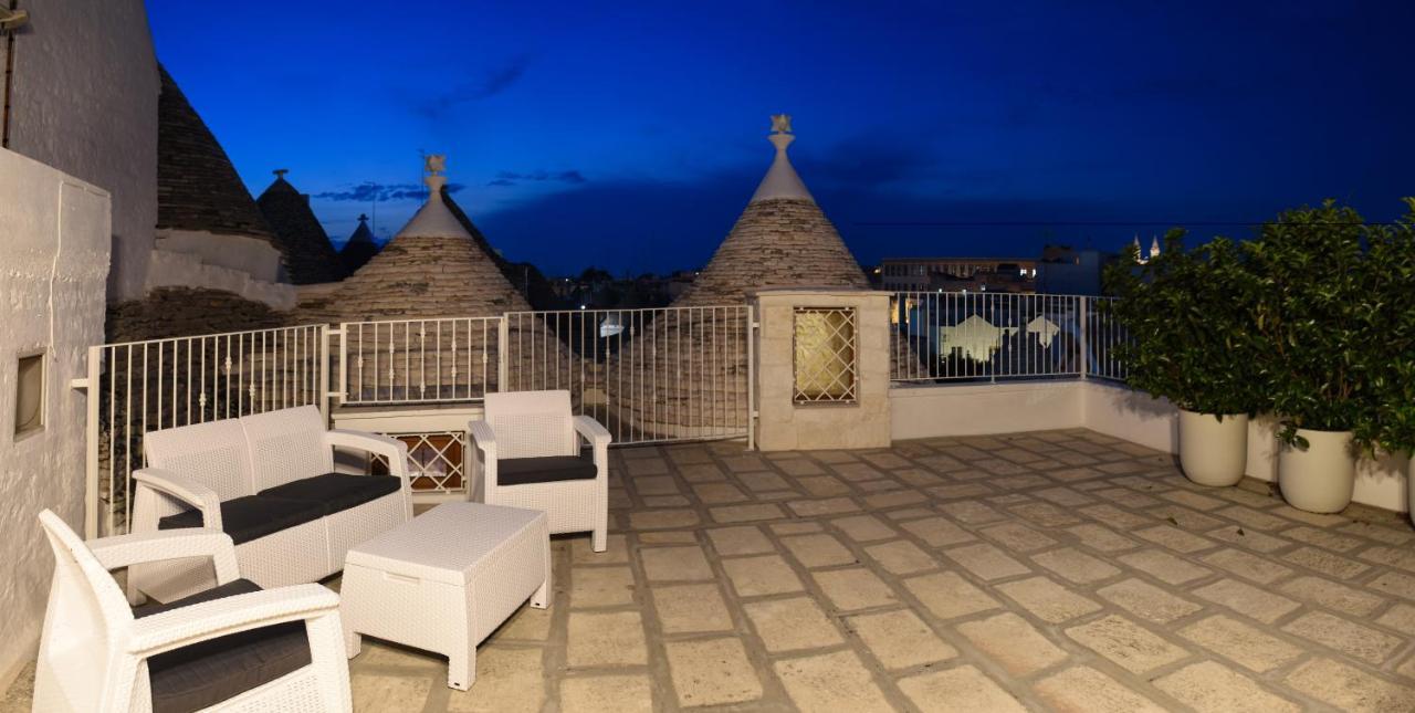 Trulli E Puglia Luxury Suite Alberobello Exterior photo